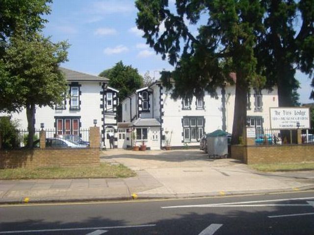 הונסלו Oyo Firs Lodge London Heathrow מראה חיצוני תמונה